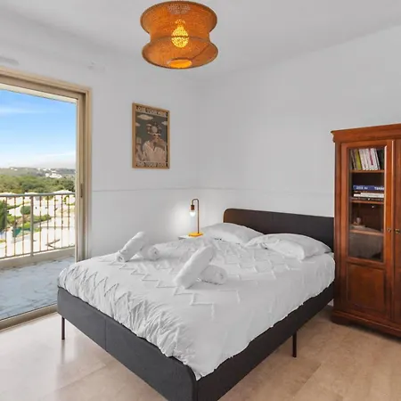 Le Thalassa - Spacious - Sea View - Ac - Parking - Pool Daire