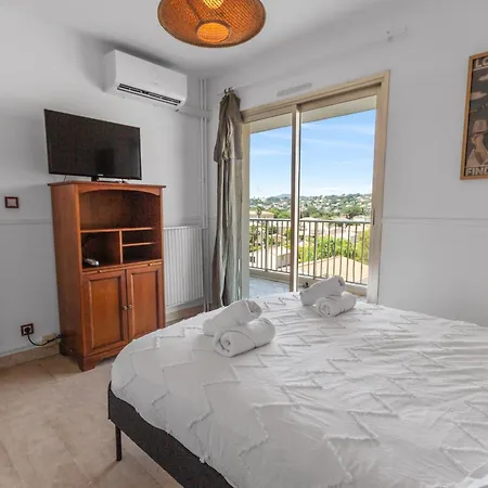 Le Thalassa - Spacious - Sea View - Ac - Parking - Pool Apartment Antibes
