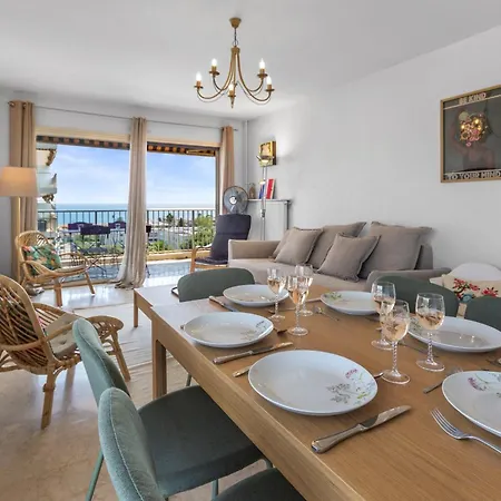 Apartment Le Thalassa - Spacious - Sea View - Ac - Parking - Pool Antibes