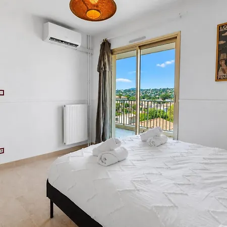 Le Thalassa - Spacious - Sea View - Ac - Parking - Pool Antibes