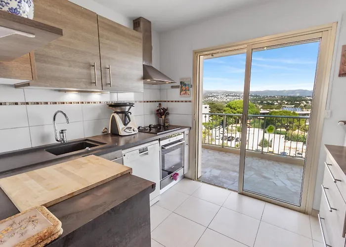 Daire Le Thalassa - Spacious - Sea View - Ac - Parking - Pool *