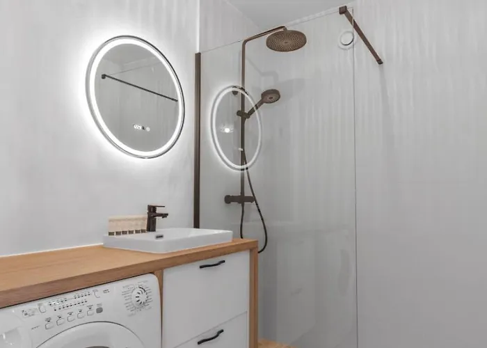 Daire Le Thalassa - Spacious - Sea View - Ac - Parking - Pool Antibes